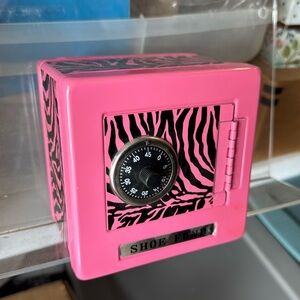 5/$25 Pink and Black Zebra Shoe Fund Safe NWT